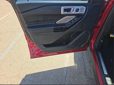 2022 Ford Explorer Platinum Technology Pkg