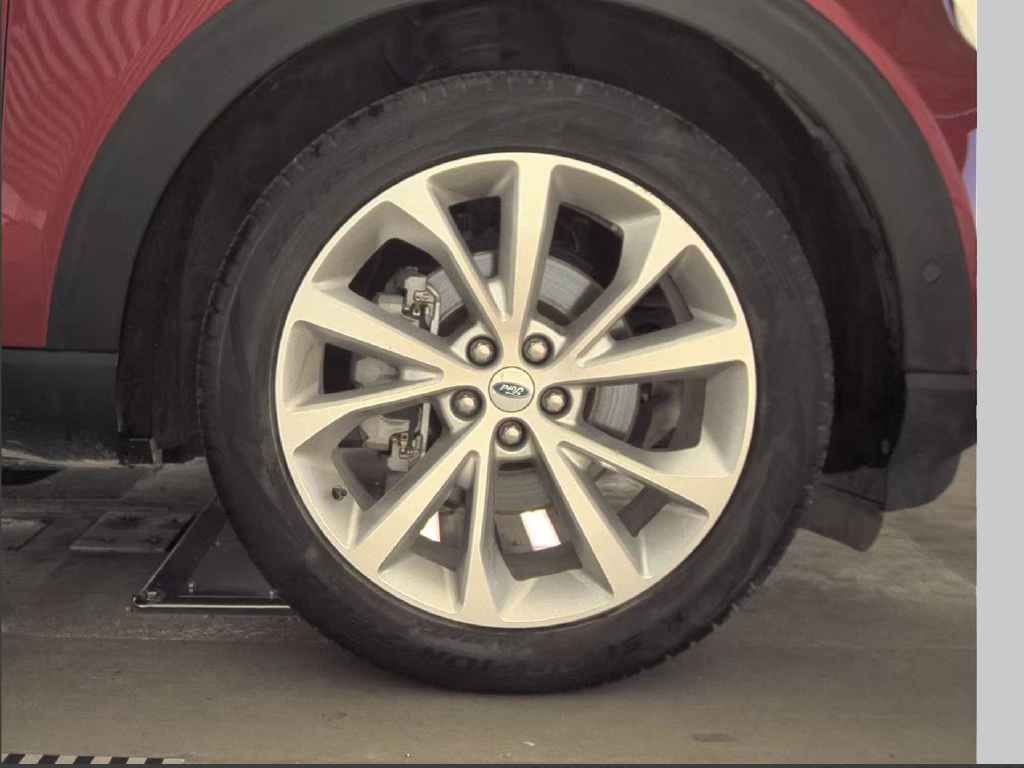 2022 Ford Explorer Platinum Technology Pkg