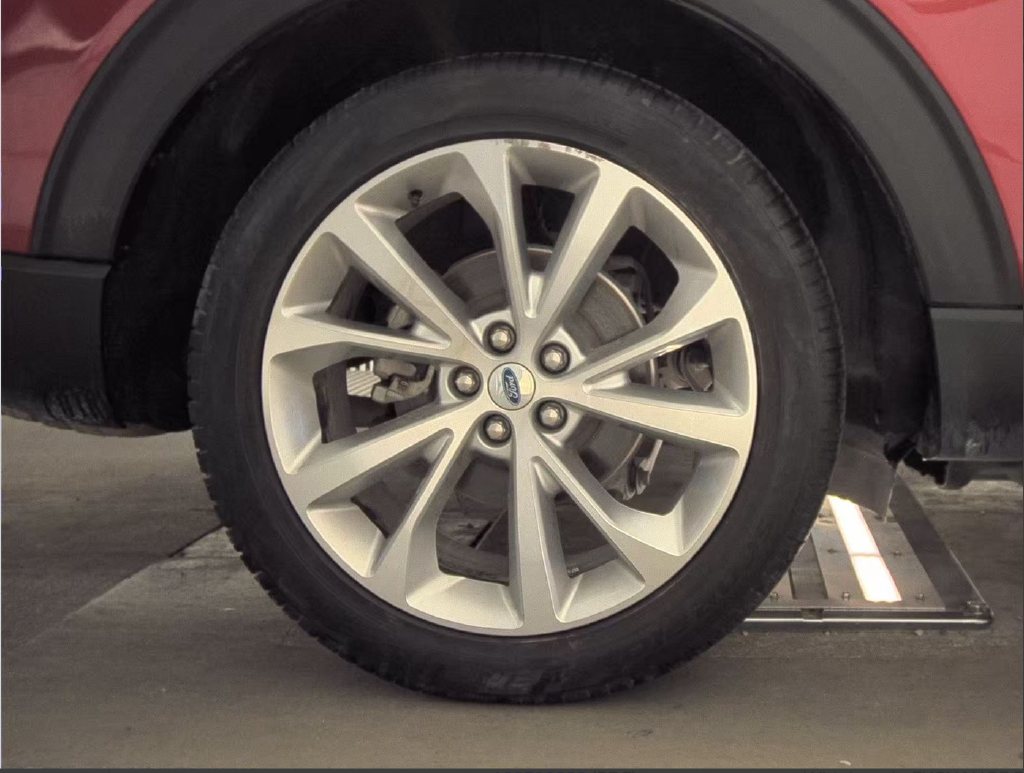 2022 Ford Explorer Platinum Technology Pkg