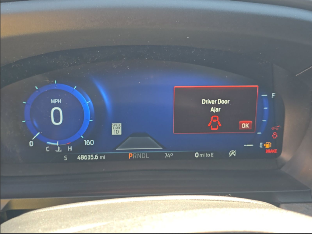 2022 Ford Explorer Platinum Technology Pkg