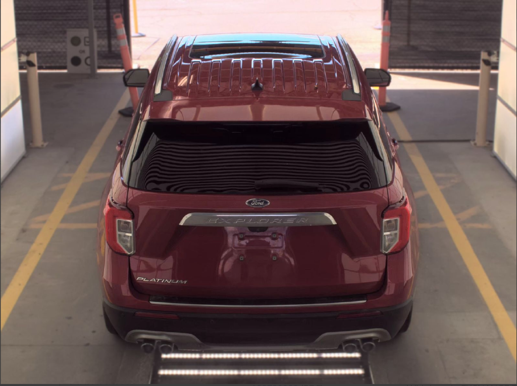 2022 Ford Explorer Platinum Technology Pkg