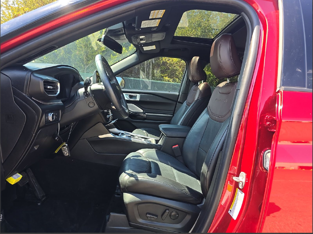 2022 Ford Explorer Platinum Technology Pkg