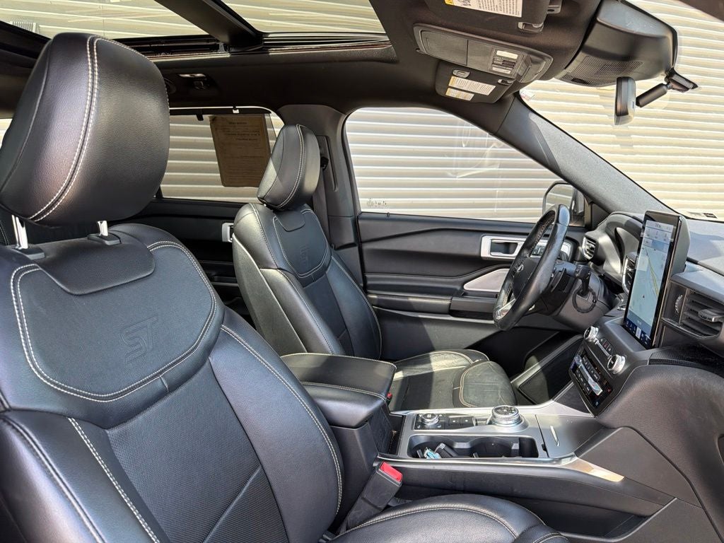 2020 Ford Explorer ST 4WD | Premium Tech Pkg
