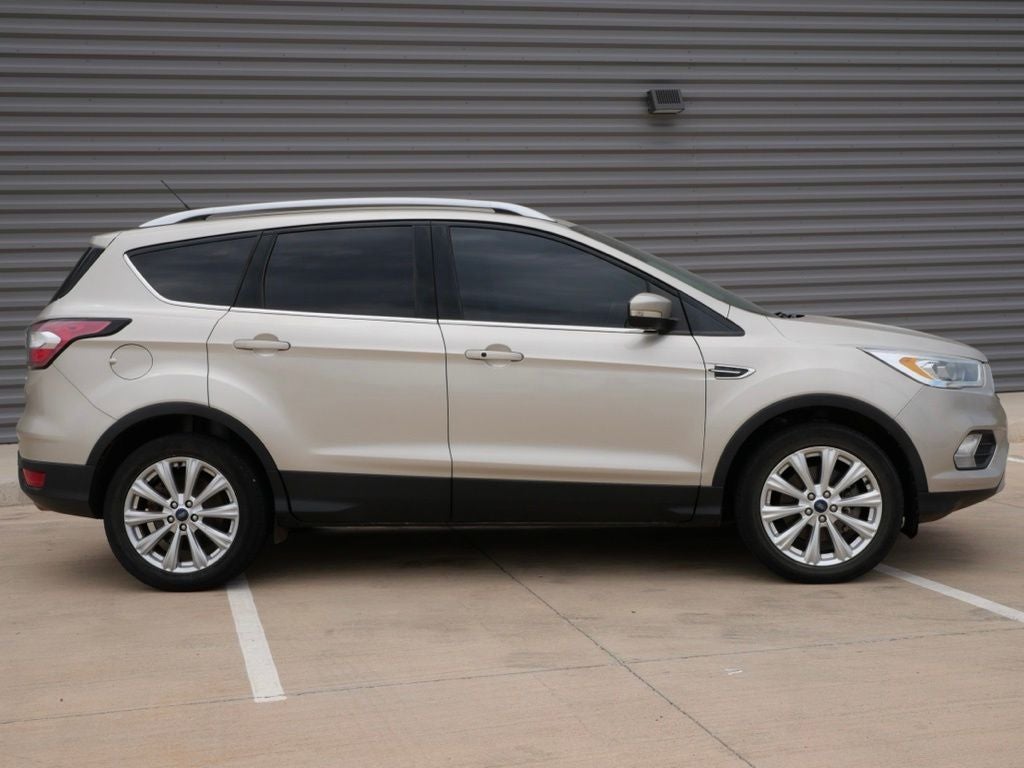 2017 Ford Escape Titanium 4WD
