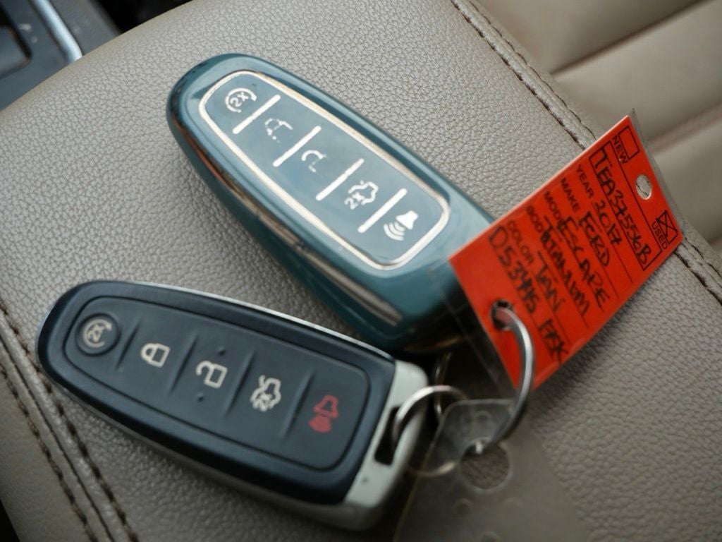 2017 Ford Escape Titanium 4WD