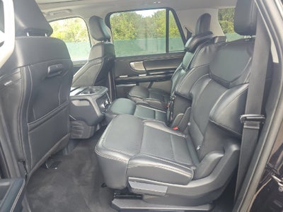 2025 Ford Expedition Max Platinum 4WD | 8 Passenger