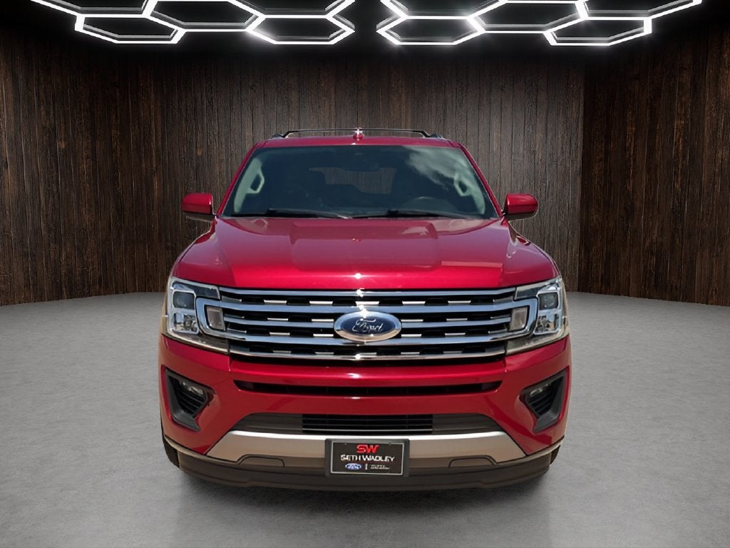 2020 Ford Expedition XLT 8 Passenger