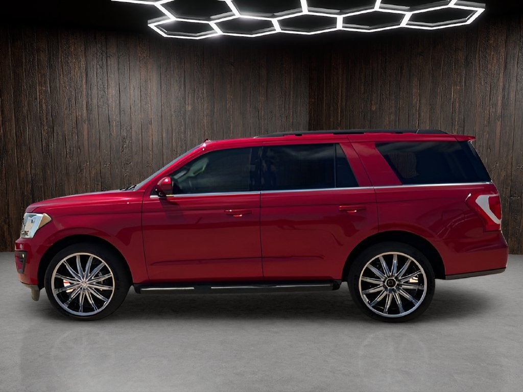 2020 Ford Expedition XLT 8 Passenger