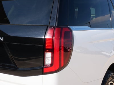 2025 Ford Expedition Active 4WD | 7 Passenger