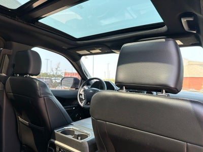 2018 Ford Expedition XLT 4WD | 7 Passenger