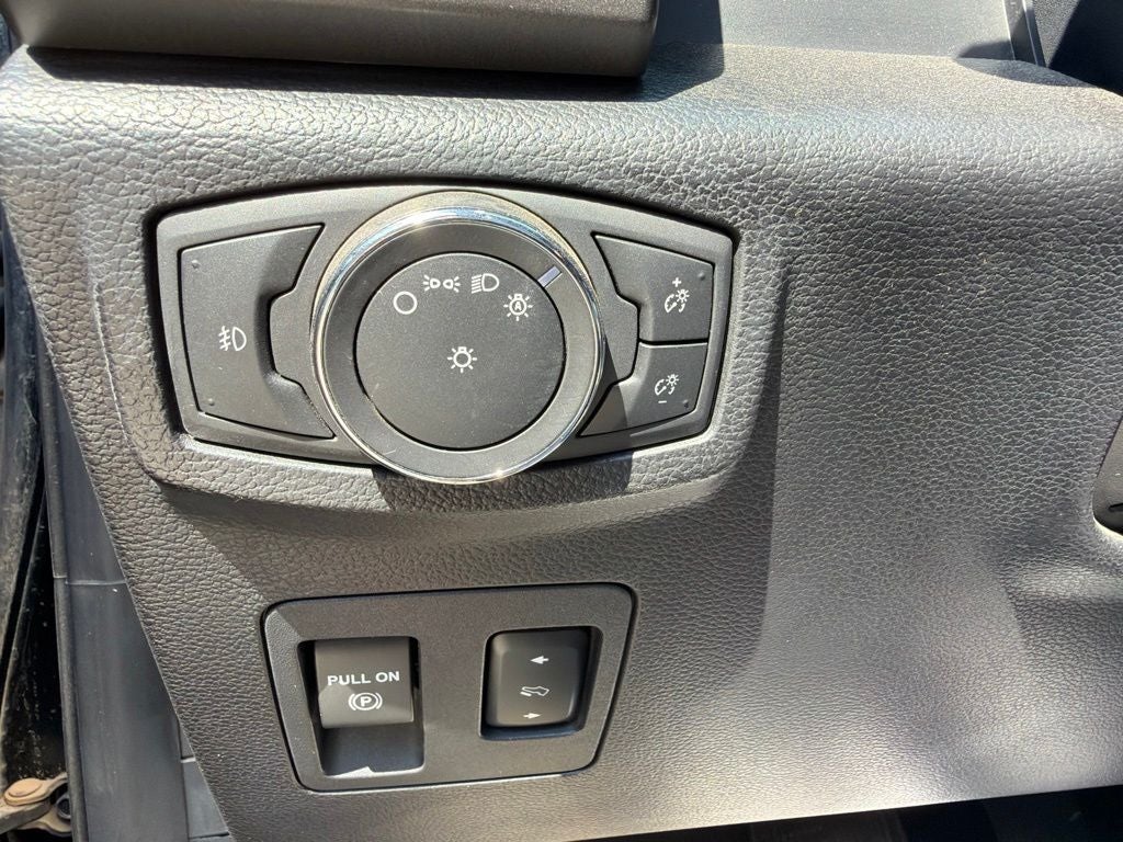 2018 Ford Expedition XLT 4WD | 7 Passenger