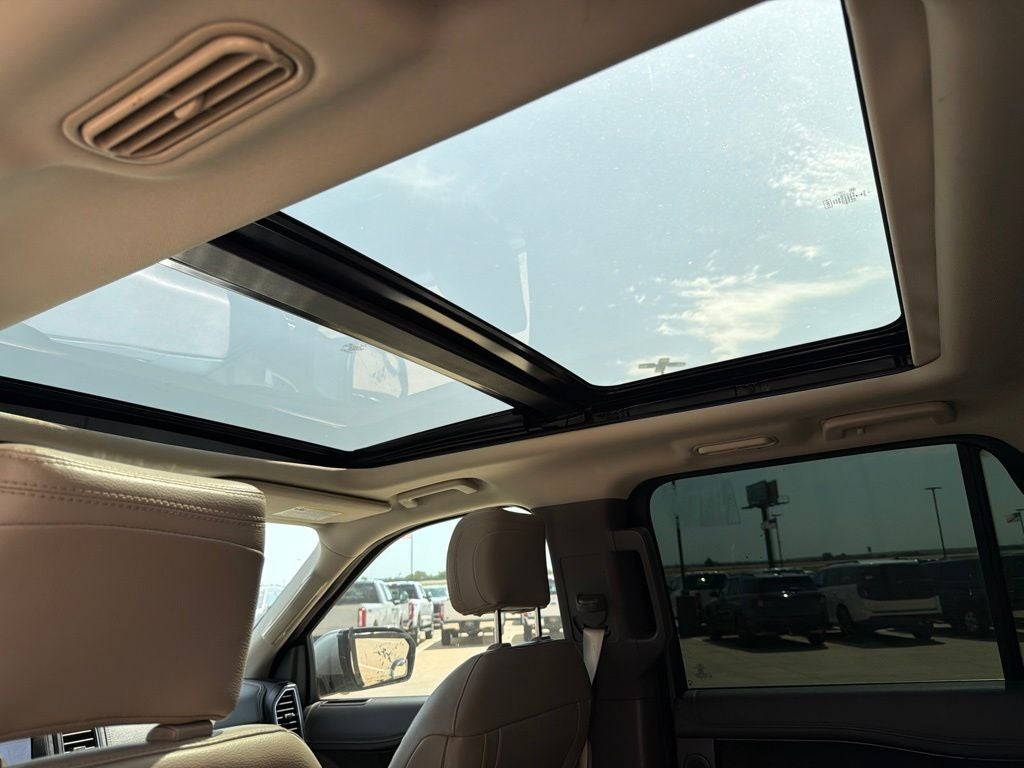 2020 Ford Expedition Limited 7 Passenger