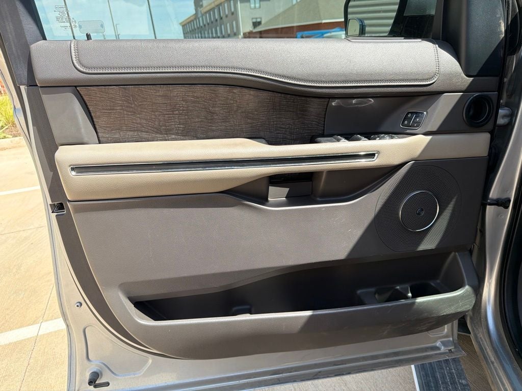 2020 Ford Expedition Limited 7 Passenger