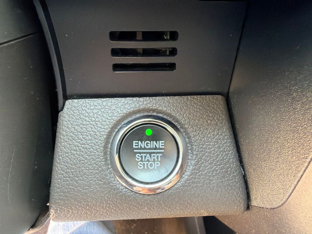 2020 Ford Expedition Limited 7 Passenger