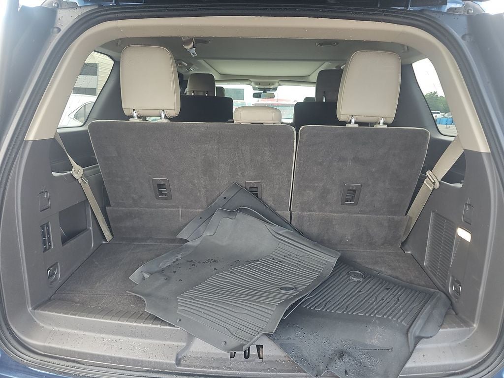 2020 Ford Expedition Limited 4WD | 8 Passenger