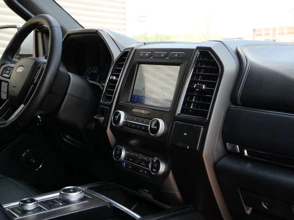 2021 Ford Expedition Limited 4WD | 8 Passenger