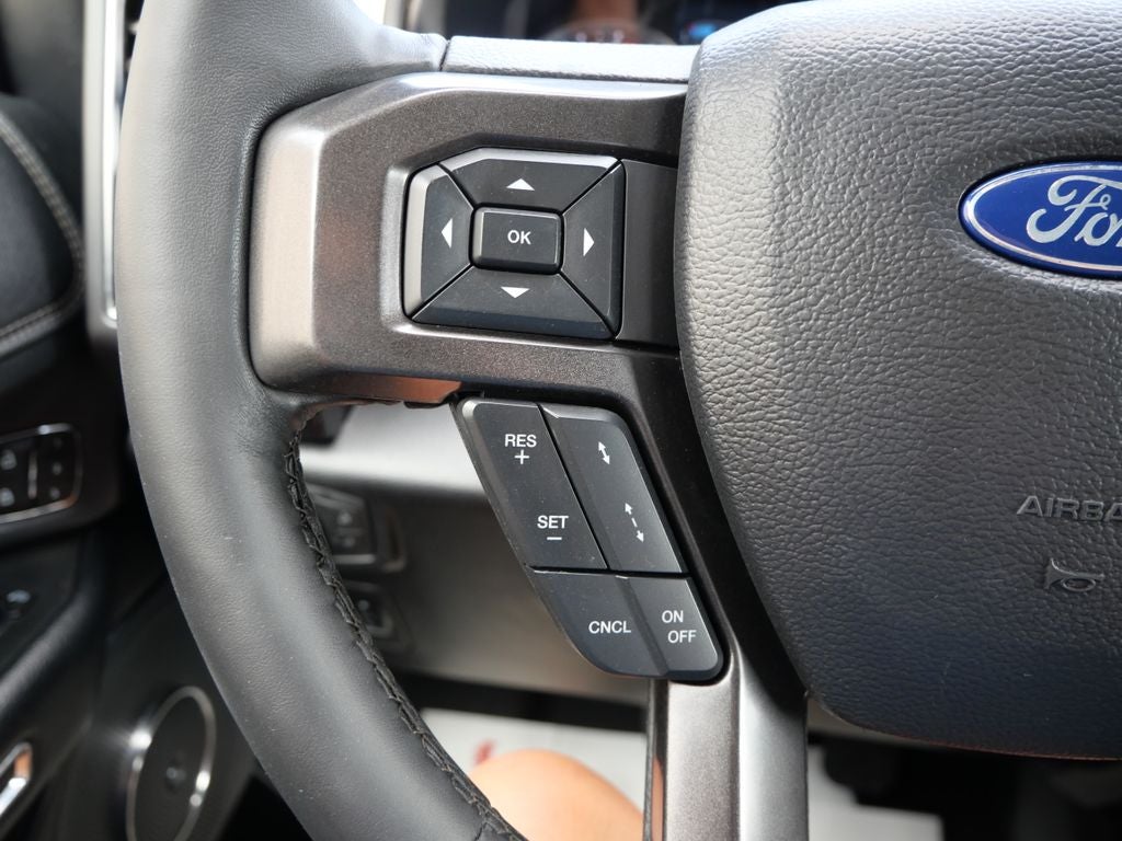 2021 Ford Expedition Limited 4WD | 8 Passenger