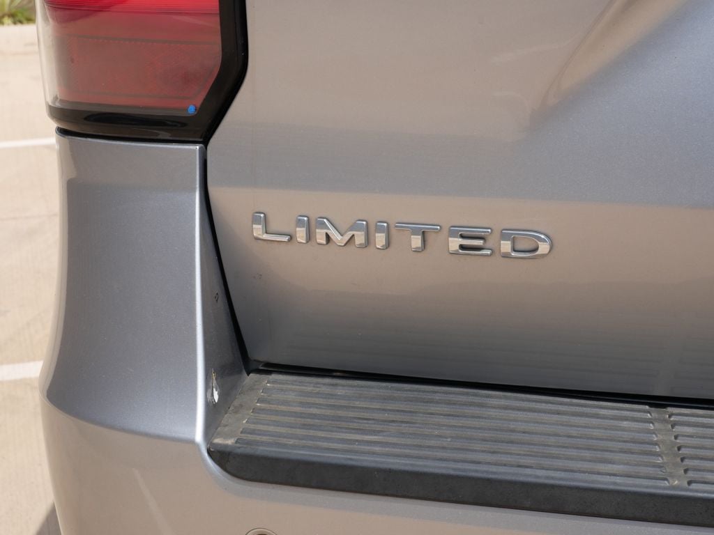 2021 Ford Expedition Limited 4WD | 8 Passenger