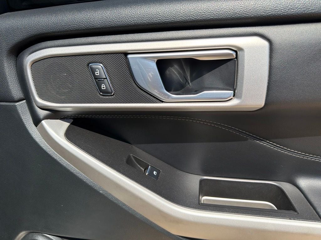 2024 Ford Explorer XLT 7 Passenger
