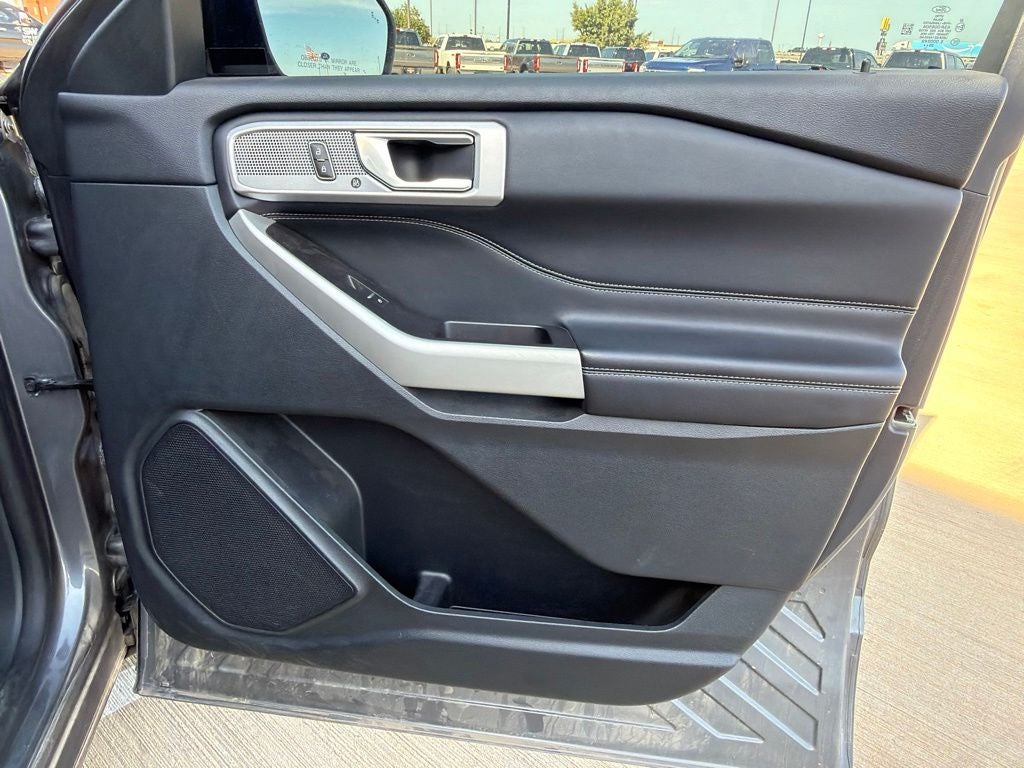 2021 Ford Explorer Limited 3rd Row Seating