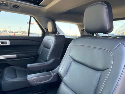2021 Ford Explorer Limited 3rd Row Seating
