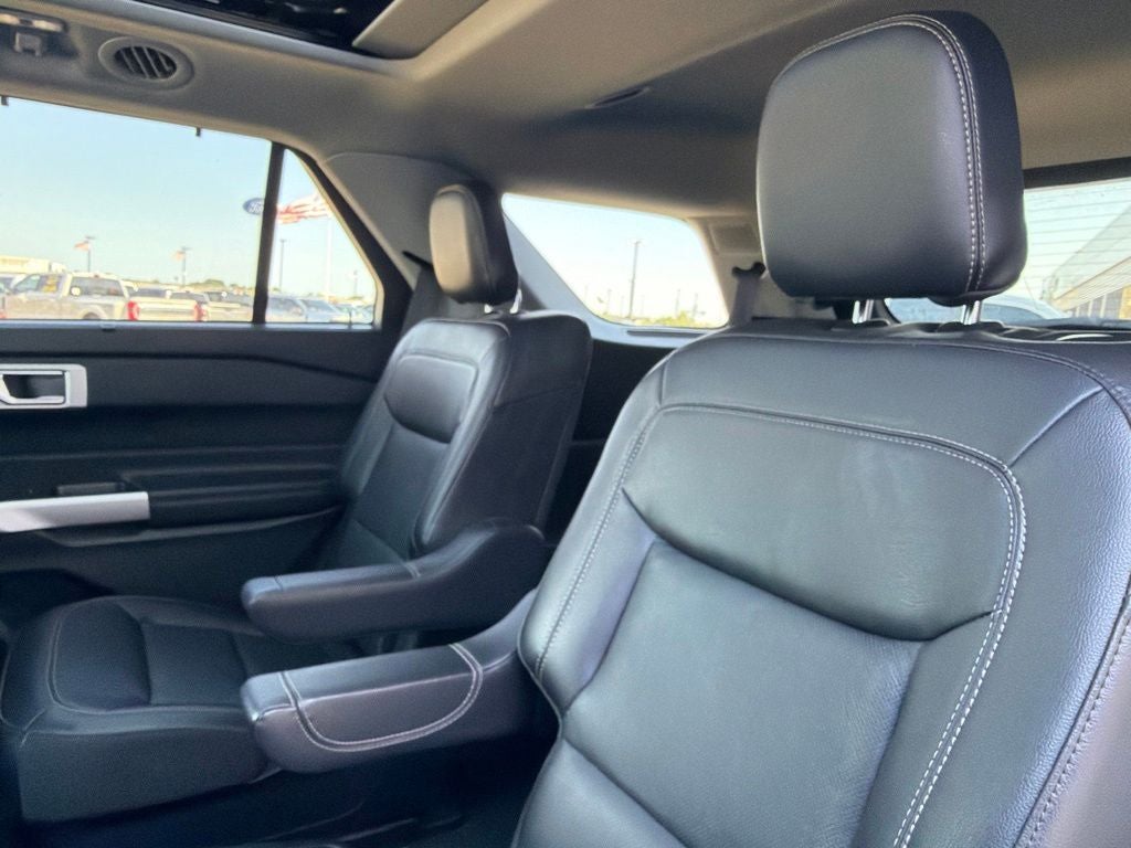 2021 Ford Explorer Limited 3rd Row Seating