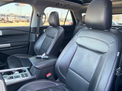 2021 Ford Explorer Limited 3rd Row Seating