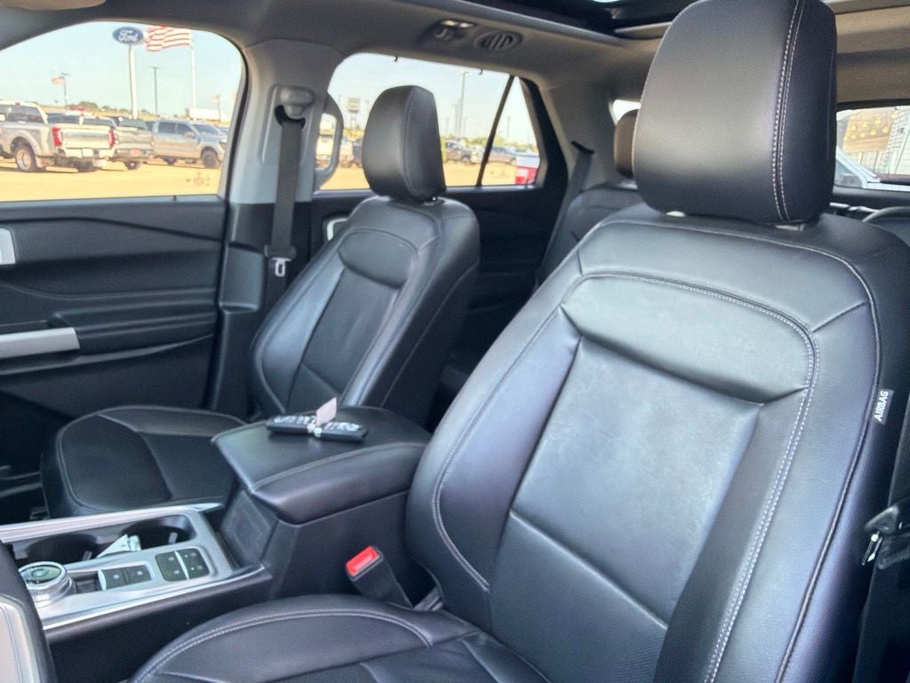 2021 Ford Explorer Limited 3rd Row Seating