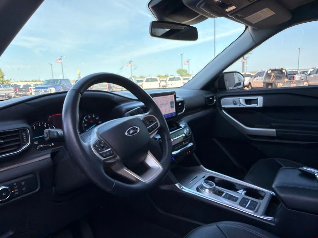 2021 Ford Explorer Limited 3rd Row Seating