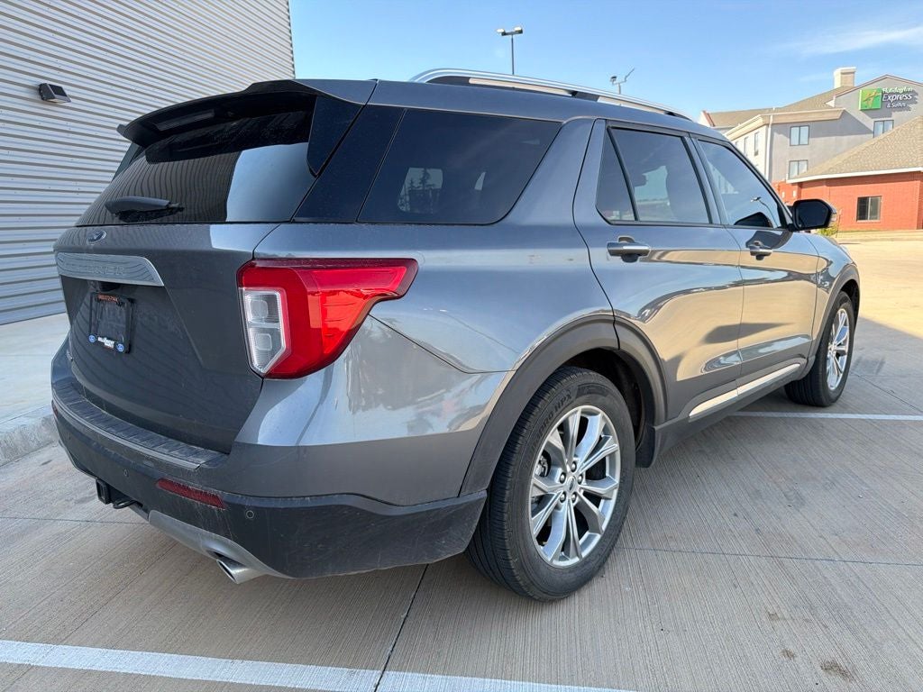 2021 Ford Explorer Limited 3rd Row Seating