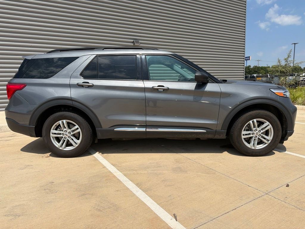 2024 Ford Explorer XLT 4WD | 7 Passenger