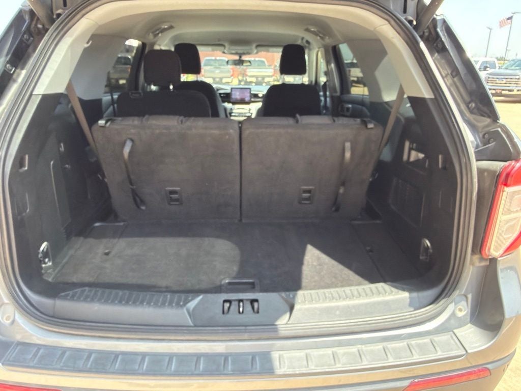 2024 Ford Explorer XLT 4WD | 7 Passenger