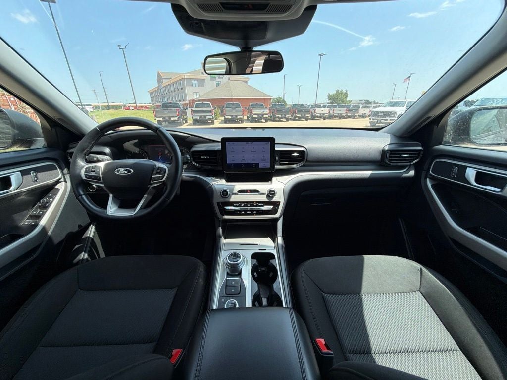 2024 Ford Explorer XLT 4WD | 7 Passenger