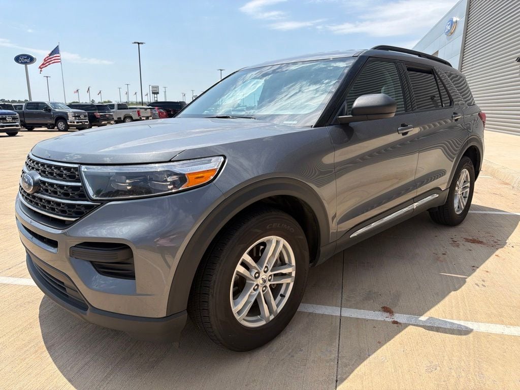 2024 Ford Explorer XLT 4WD | 7 Passenger