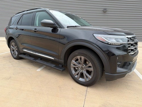 2025 Ford Explorer Active AWD | Active Comfort Pkg