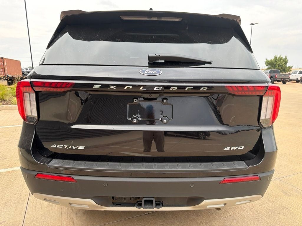 2025 Ford Explorer Active AWD | Active Comfort Pkg
