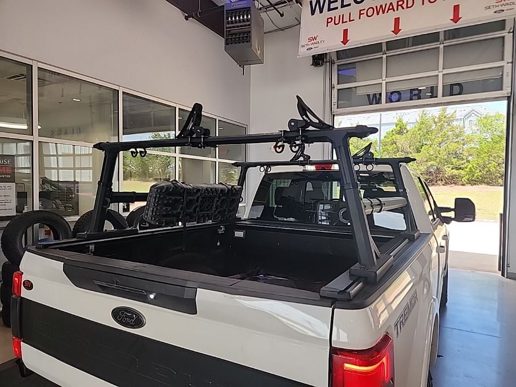 2020 Ford F-250SD Lariat Tremor Off Road Pkg