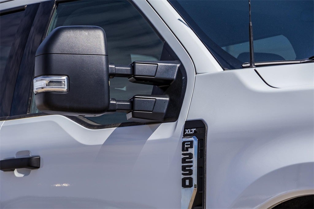 2024 Ford F-250SD XLT