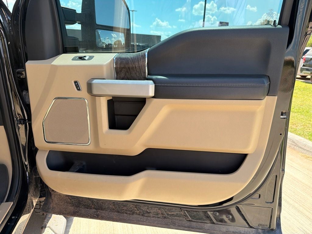2017 Ford F-250SD Lariat FX4 | 6.7L Pwr Stroke