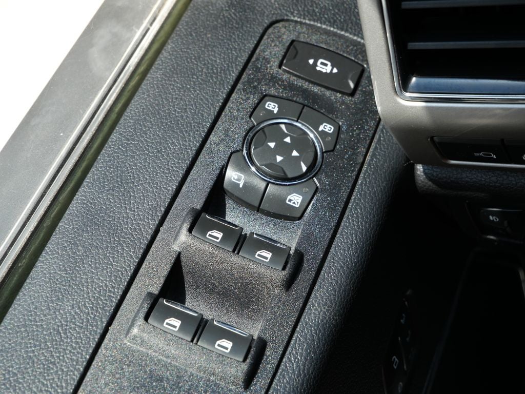 2020 Ford F-250SD Lariat FX4 | 6.7L Pwr Stroke
