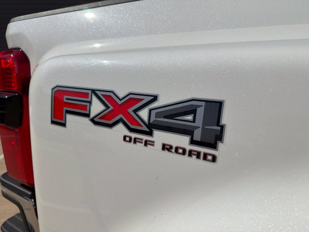 2026 Ford F-350SD Lariat DRW