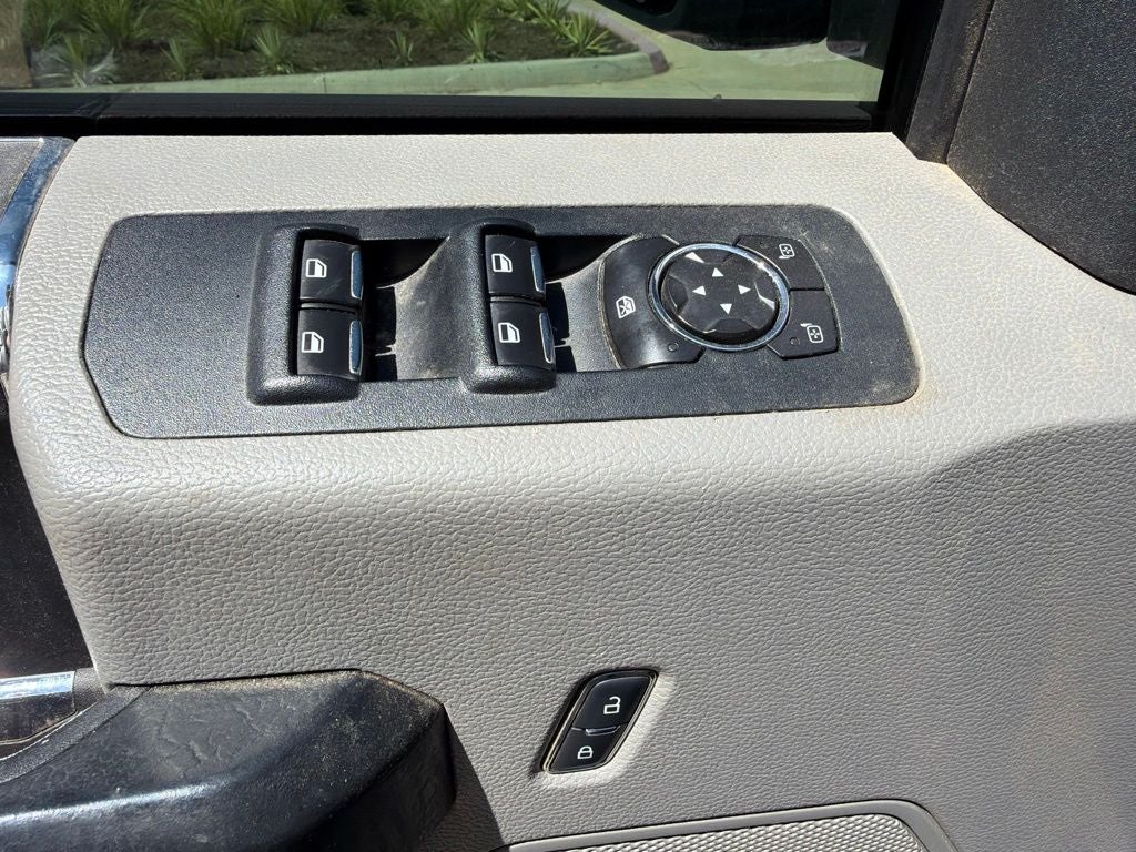 2016 Ford F-150 XLT 4WD | 3.5L V6