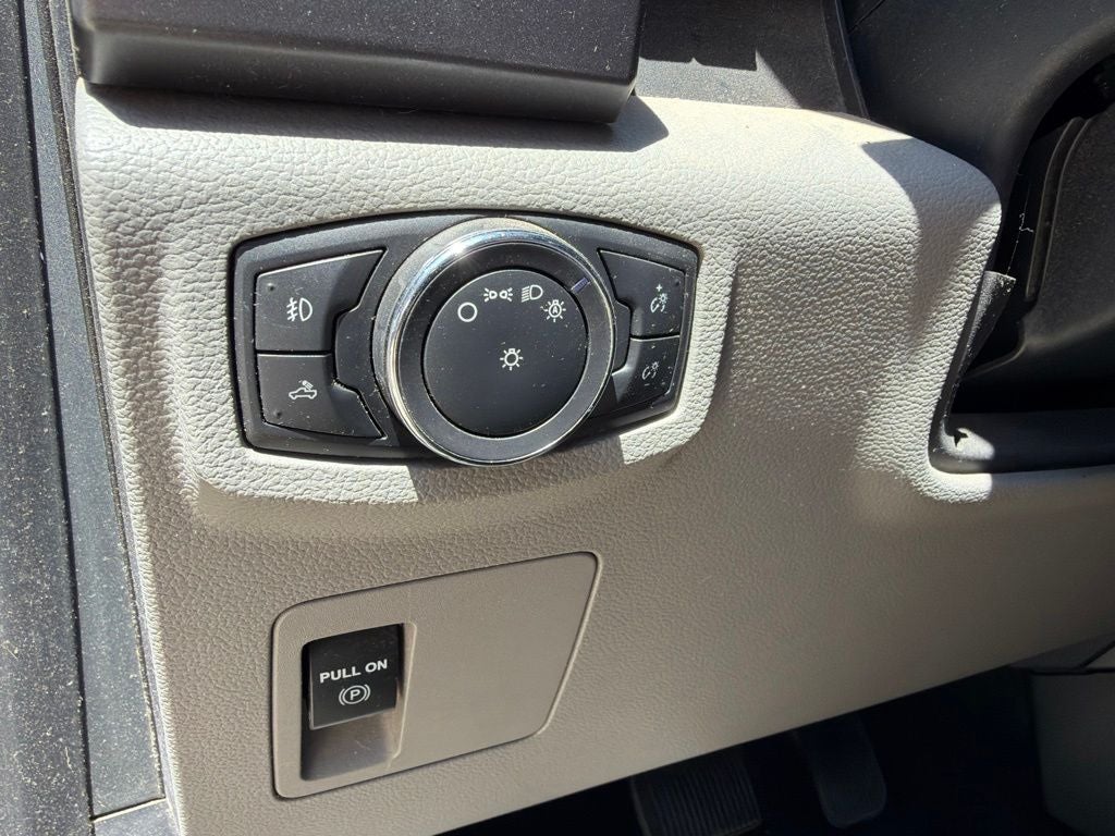 2016 Ford F-150 XLT 4WD | 3.5L V6