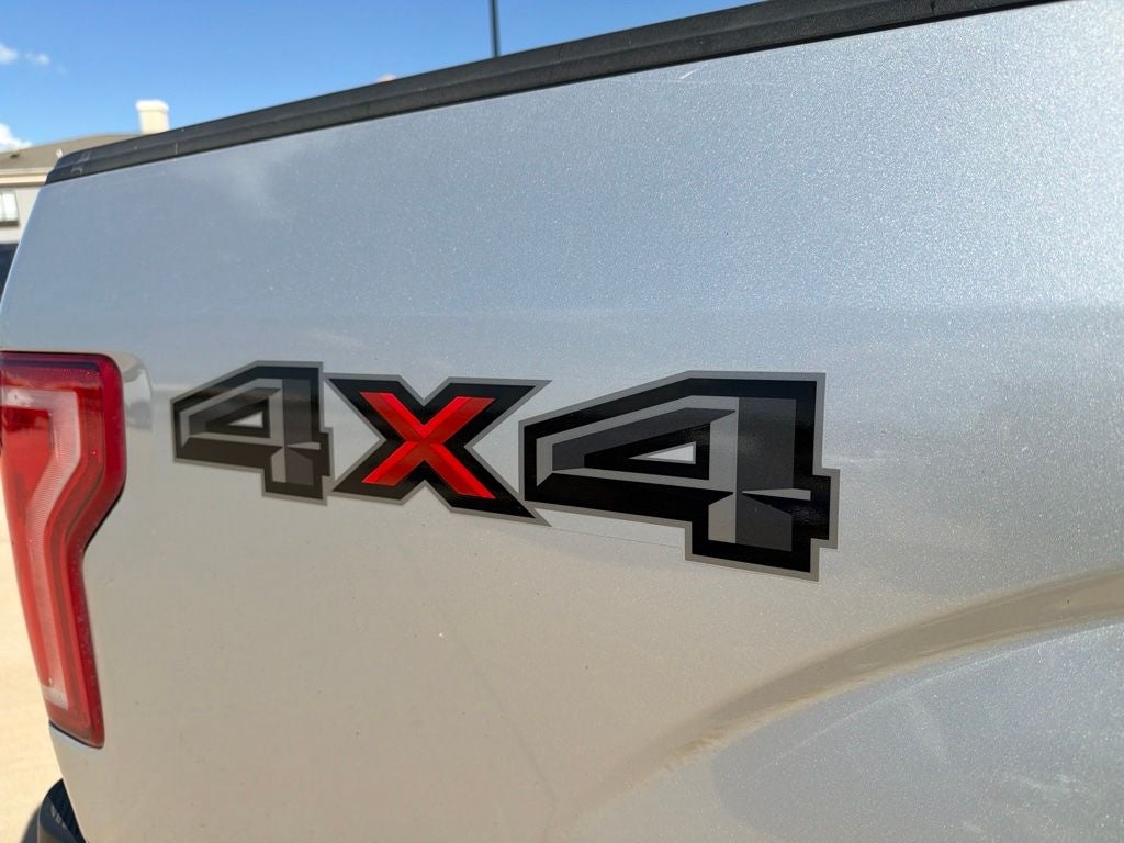 2017 Ford F-150 XLT 4WD | 5.0L V8