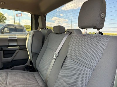 2017 Ford F-150 XLT 4WD | 5.0L V8
