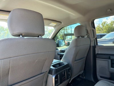 2017 Ford F-150 XLT 4WD | 5.0L V8