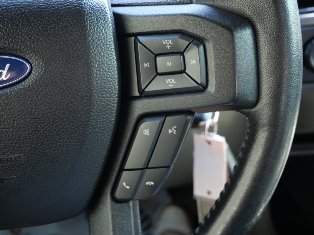 2017 Ford F-150 XLT 4WD | 5.0L V8