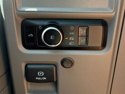 2023 Ford F-150 XLT 4WD | 5.0L V8