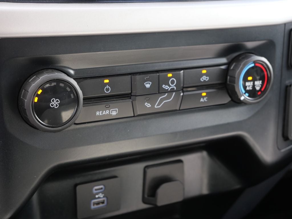2023 Ford F-150 XLT 4WD | 5.0L V8