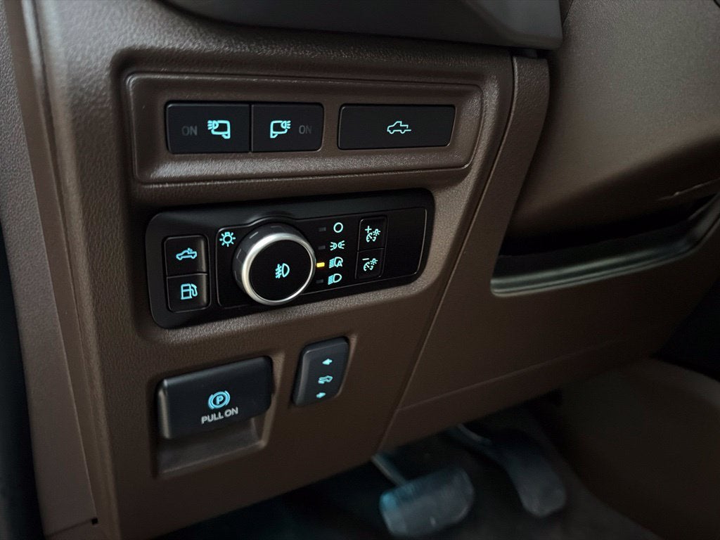 2023 Ford F-150 King Ranch FX4 | 3.5L
